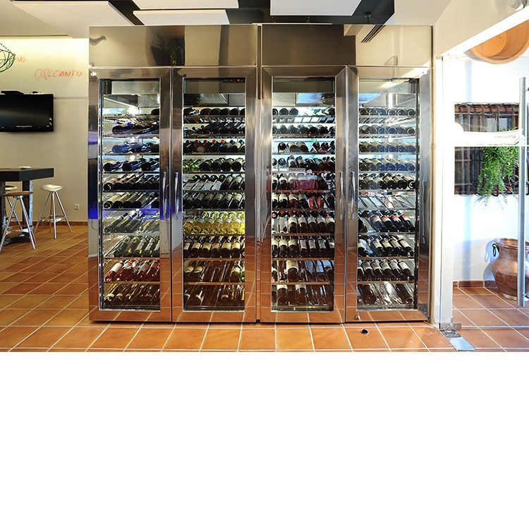 Vinoteca Acero