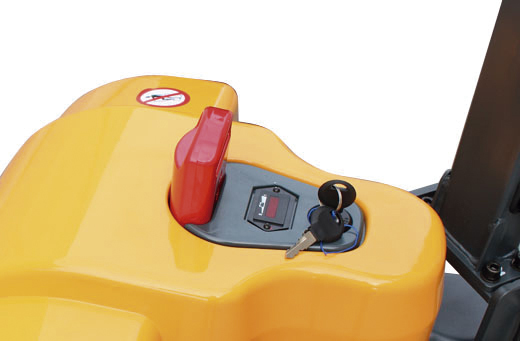 Transpaleta Eléctrica 1500 kg Ref.580775