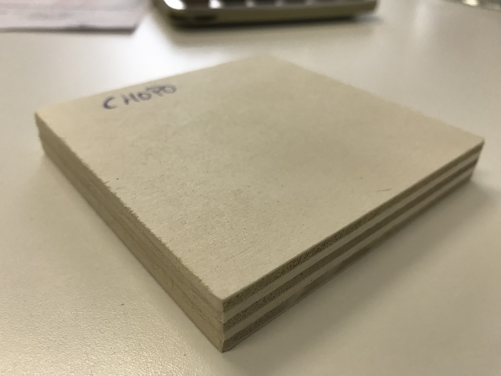 Tablero Contrachapado de Pino Radiata 
