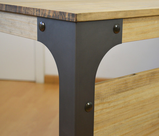 Mesa Oficina Industrial Bristol con Faldón