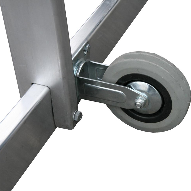 Escalera de Aluminio de Plataforma Móvil 60º MAX 
