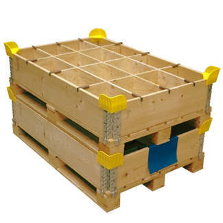 Esquinero de plástico amarillo para collar palet de madera
