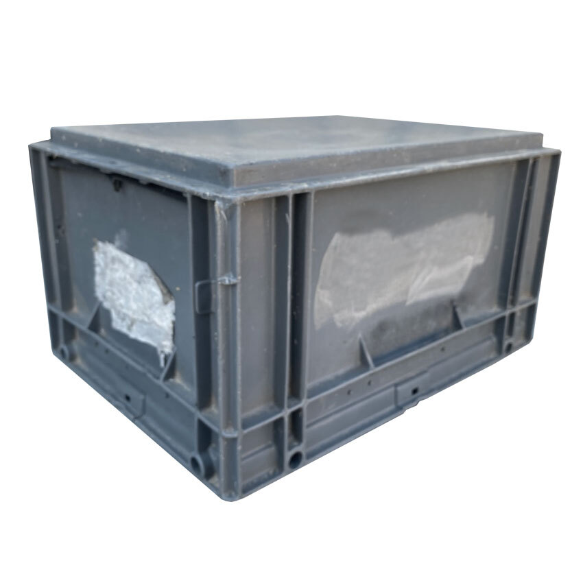 Caja Plástica Odette 4322 Cerrada Usada 30 x 40 x 21,5 cm 