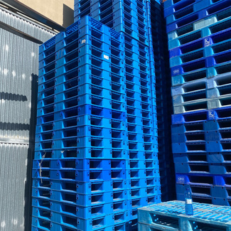 Lote 100 Palets Plásticos 80x120 Usados Rejillados Cerrados 