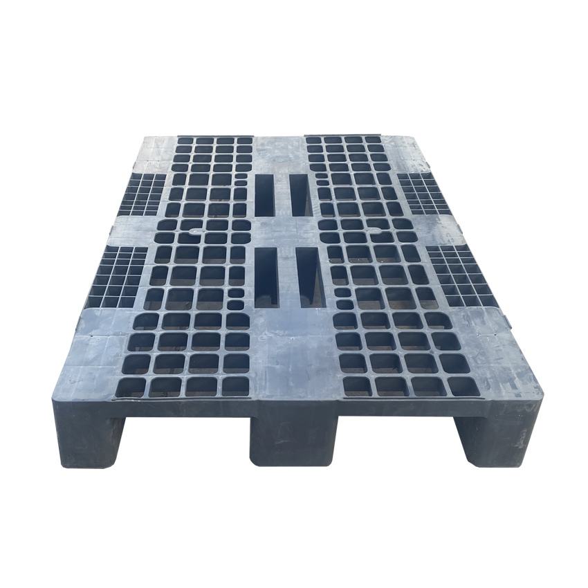 Palet de Plástico Compacto 80 x 120 Semi Nuevo 3 Patines 