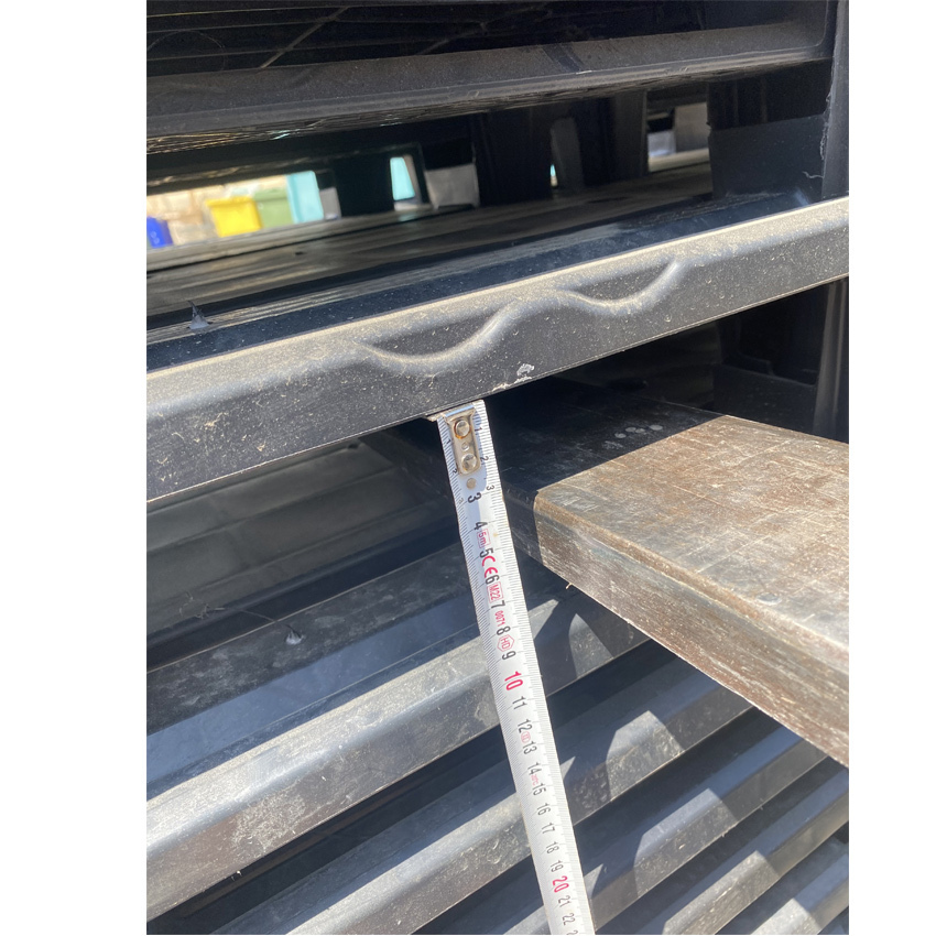 Palet de Plástico 80x120 Semi Nuevo Encajable y Apilable 
