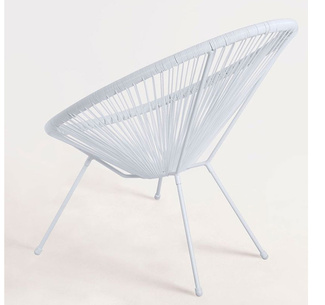 Silla Eggs de Polietileno Patas Negras 83 x 72 x 83,5 cm