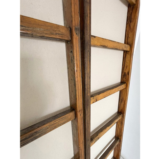 Escaleras Antiguas Decorativas de Madera