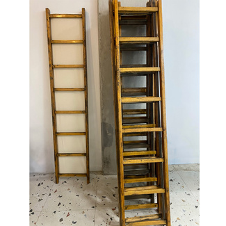 Escaleras Antiguas Decorativas de Madera