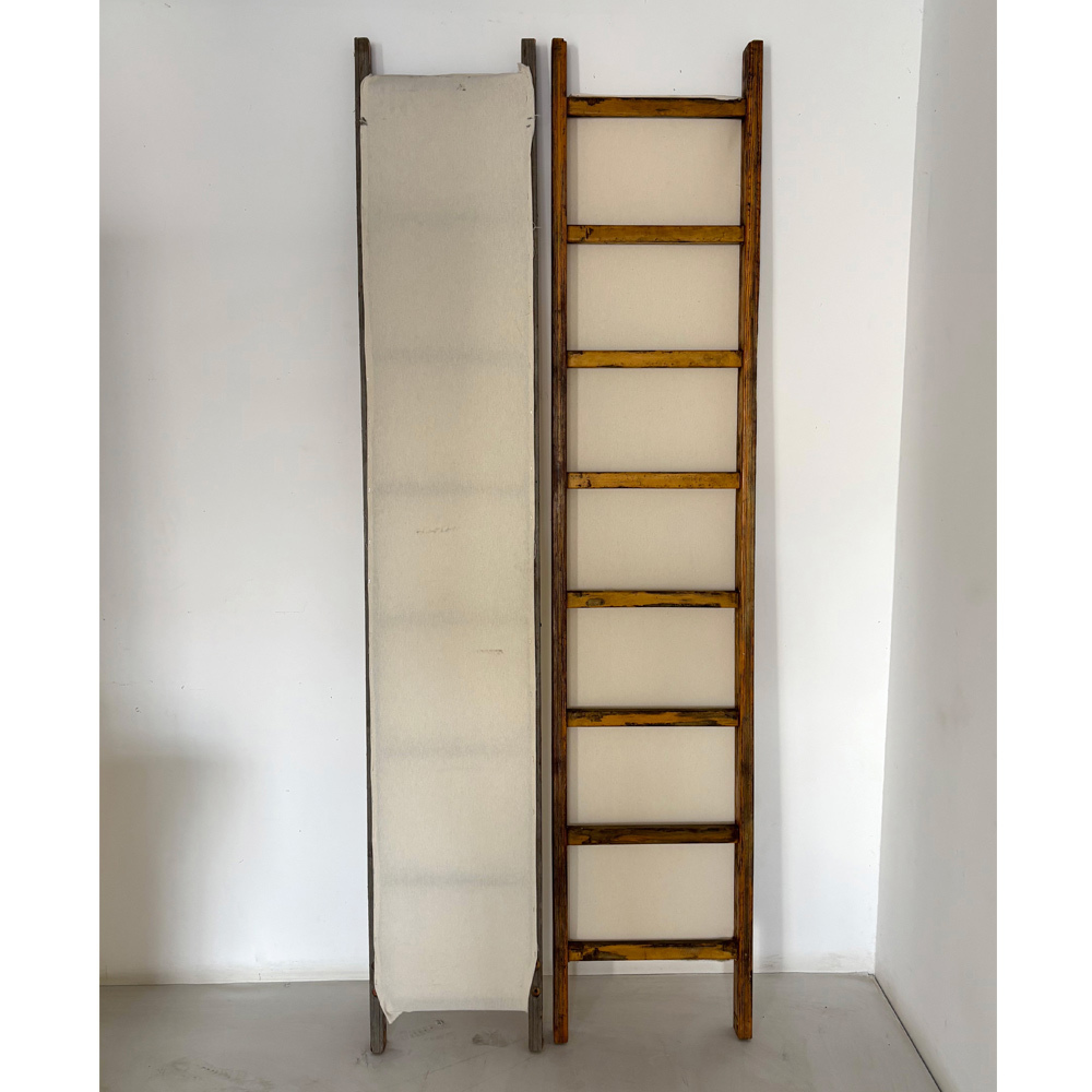 Escaleras Antiguas Decorativas de Madera