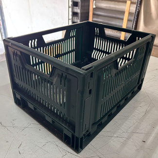 Lote de 118 Cajas Plegables Apilables Usadas 30 x 40 x 23,5 cm