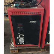 Cargador de baterías usado 24V - 45A