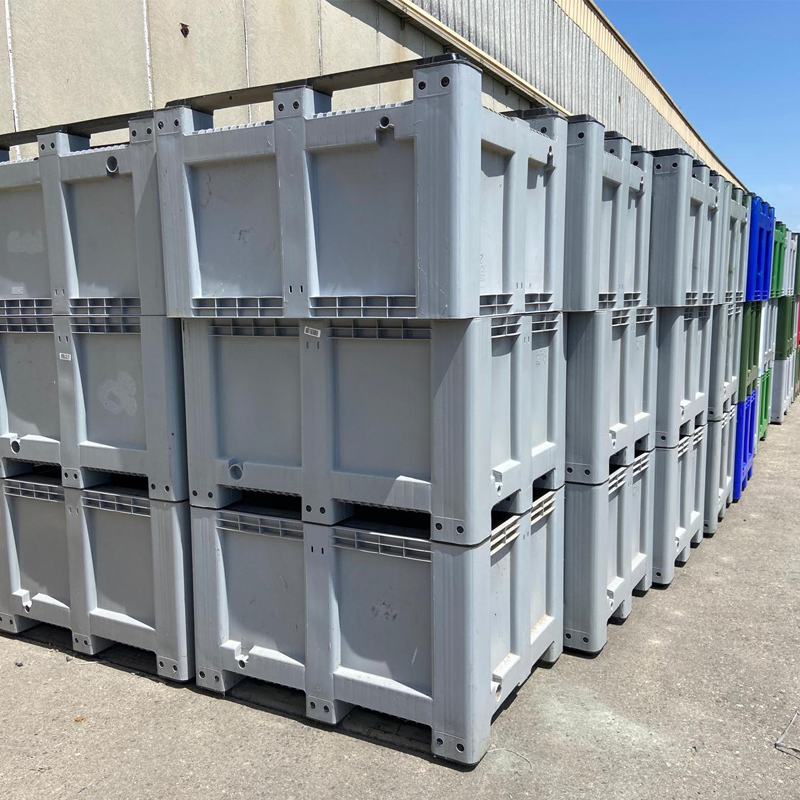 Lote 208 Contenedores Big Box CTR2 Cerrados 100 x 120 x 76 cm 