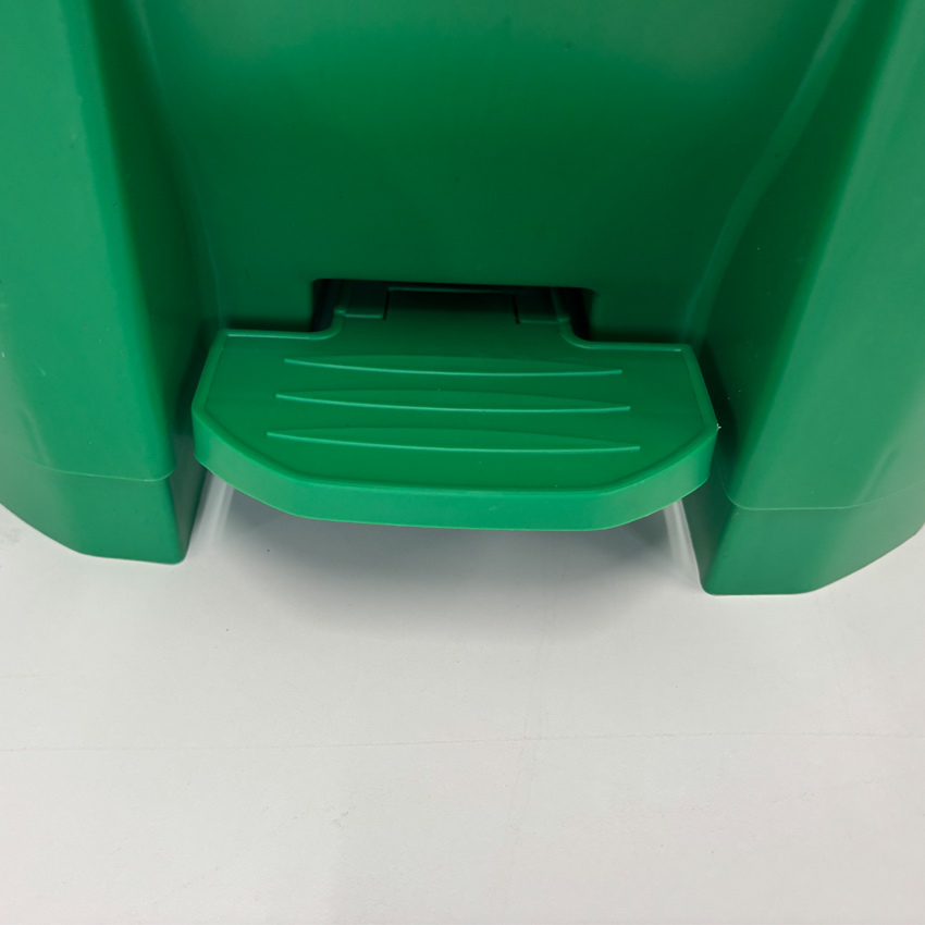 Kit de Absorbentes Universal en Contenedor de 30 litros 