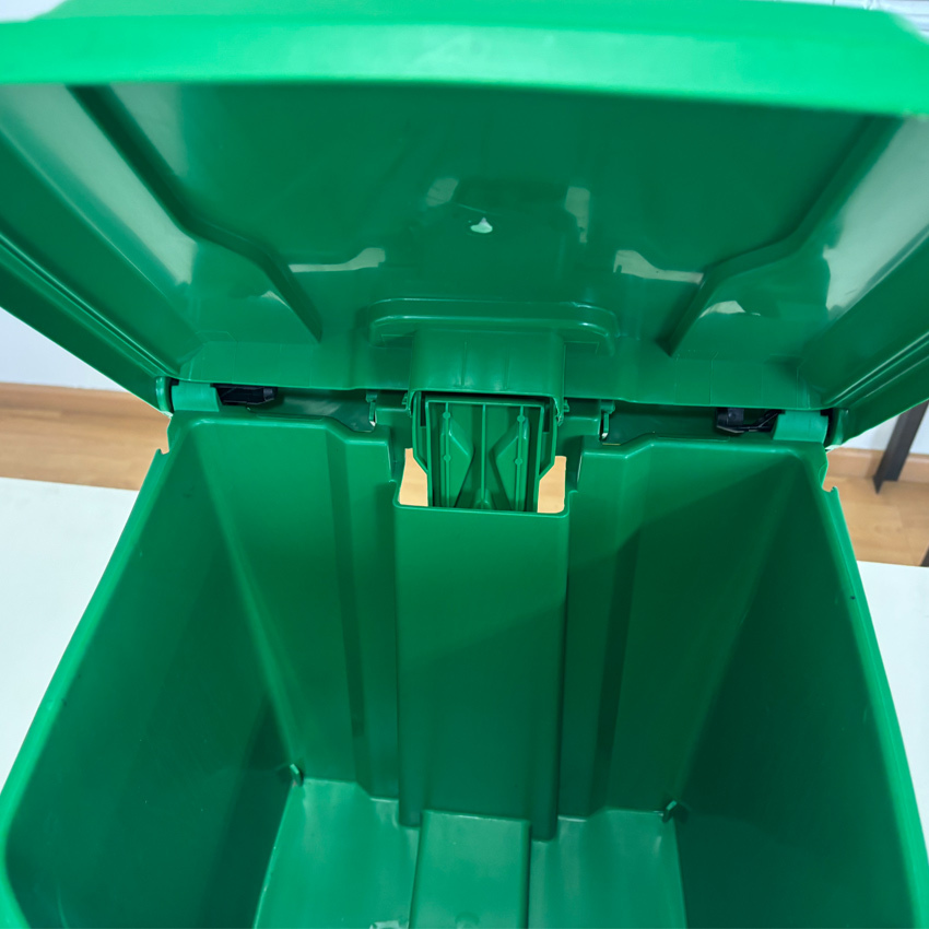 Kit de Absorbentes Universal en Contenedor de 30 litros 