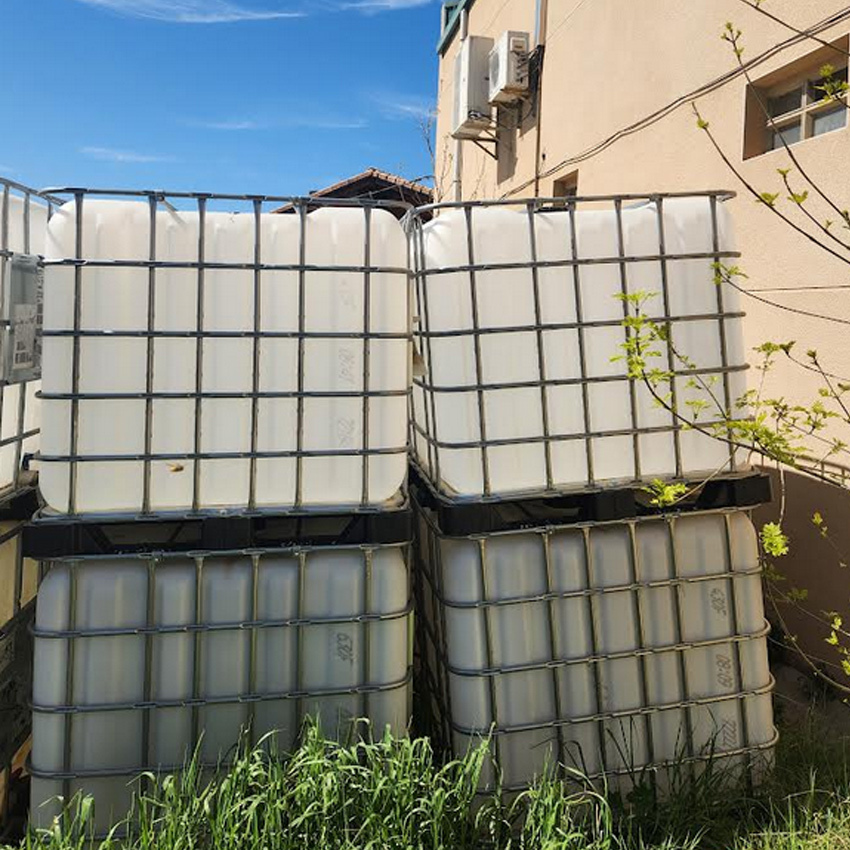 Lote de 80 Contenedores IBC de 1000 litros Usados 