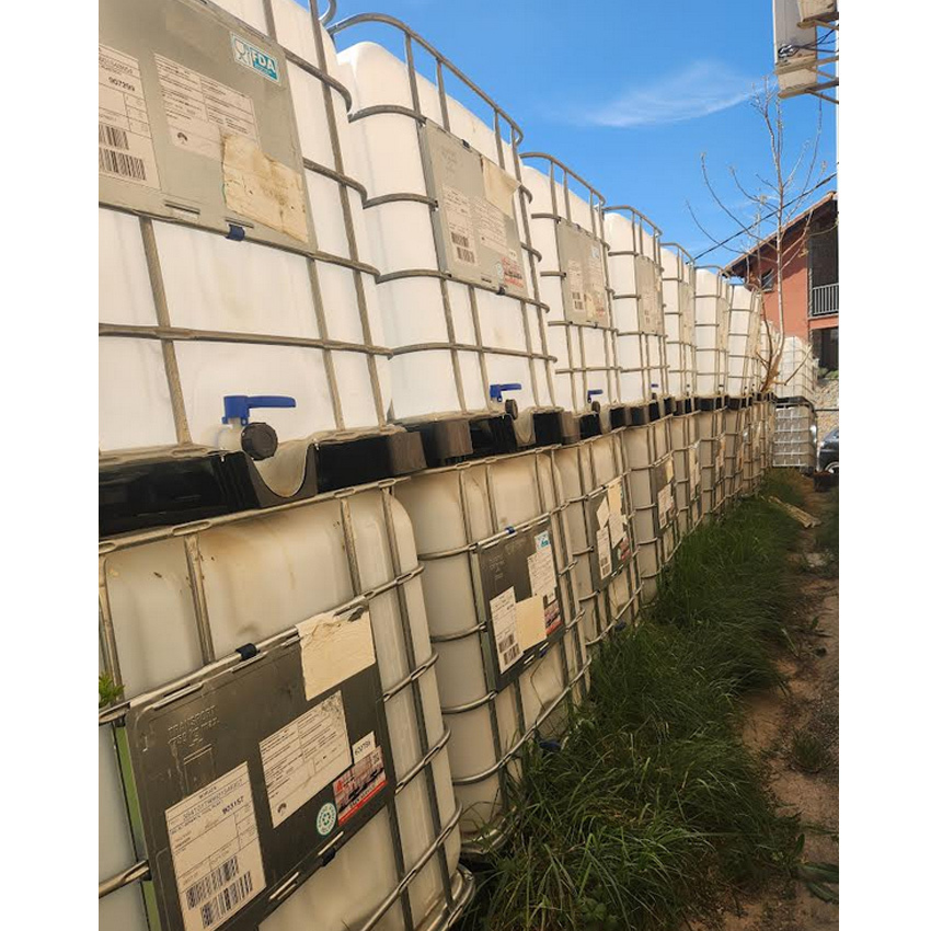 Lote de 80 Contenedores IBC de 1000 litros Usados 