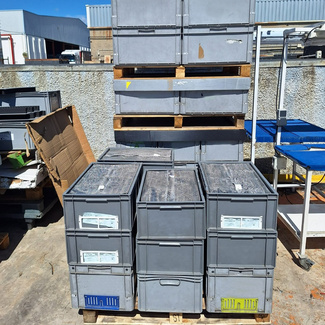Lote de 58 Cajas Usadas Norma Europa 40 x 60 x 30 cm 