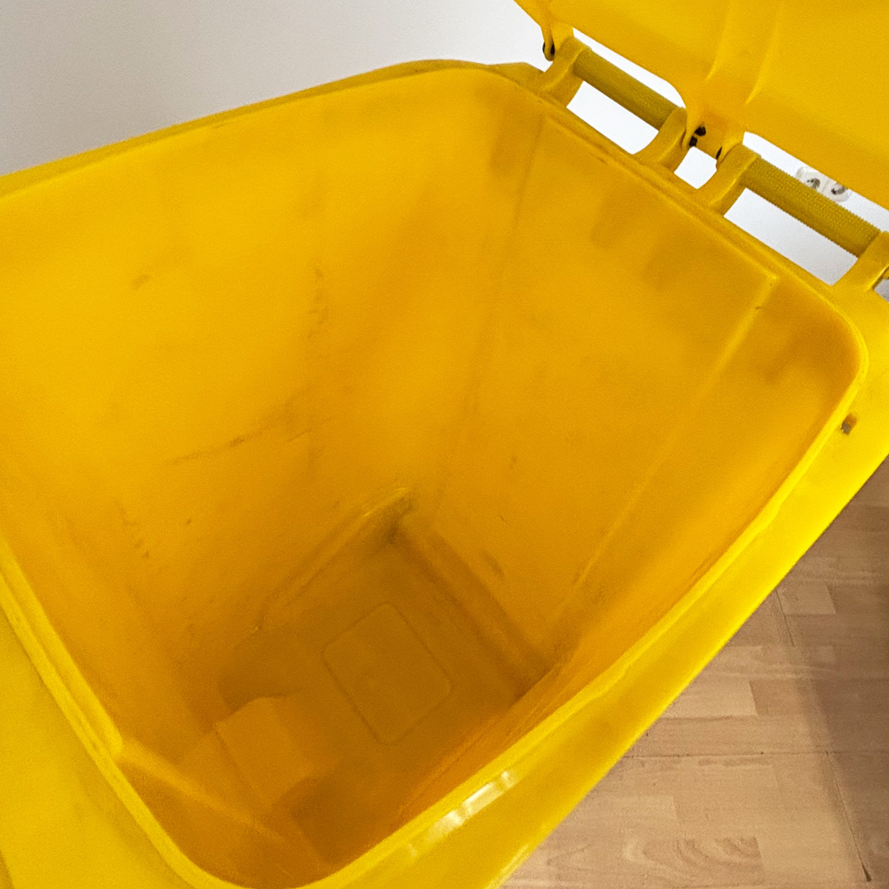 Contenedor de Residuos 240 litros Amarillo con Pedal Metálico 