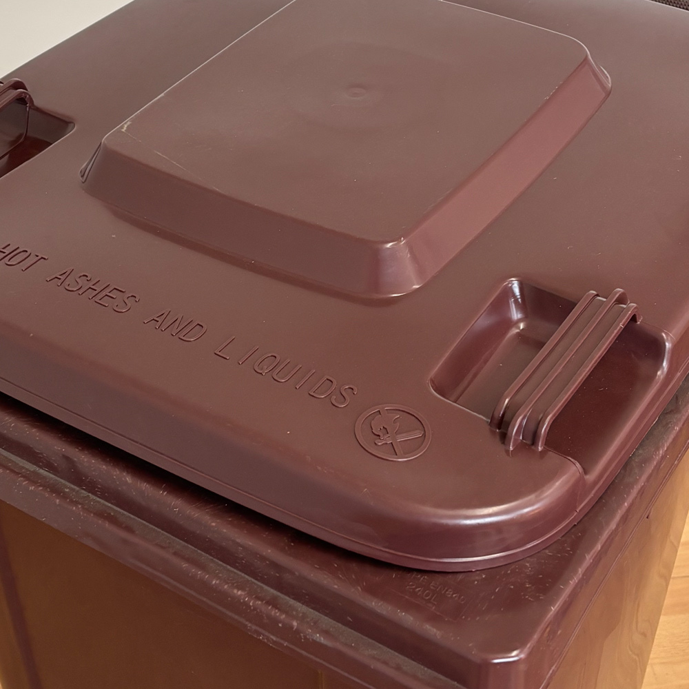 Contenedor de Residuos 240 litros Marrón con Pedal Metálico 