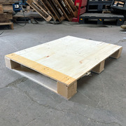 Lote 50 Palets de Madera 60x80 cm Superficie Lisa Usados 