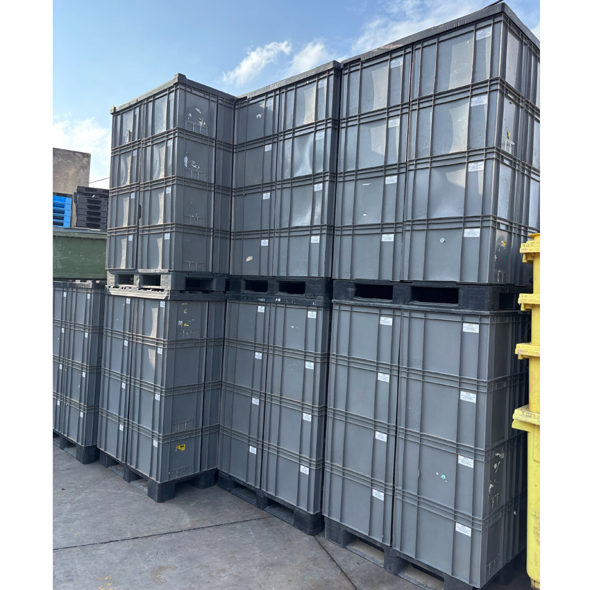 Lote Cajas Plásticas Norma Europa 40 x 60 cm Usadas 