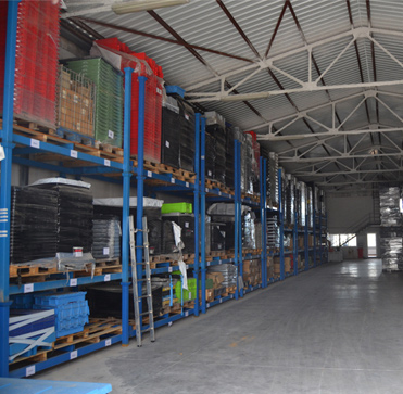 Estanterias.com dispone nuevo servicio de vaciado de empresas por cierre, liquidaciones, saldos, venta de subproductos, sobrantes de stock.